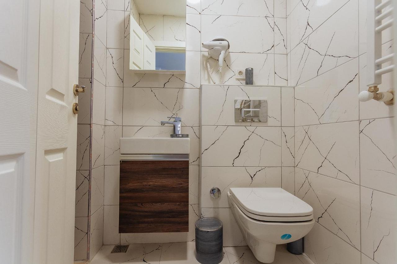 Taksim Bi Center Suites Istanbul Exterior photo